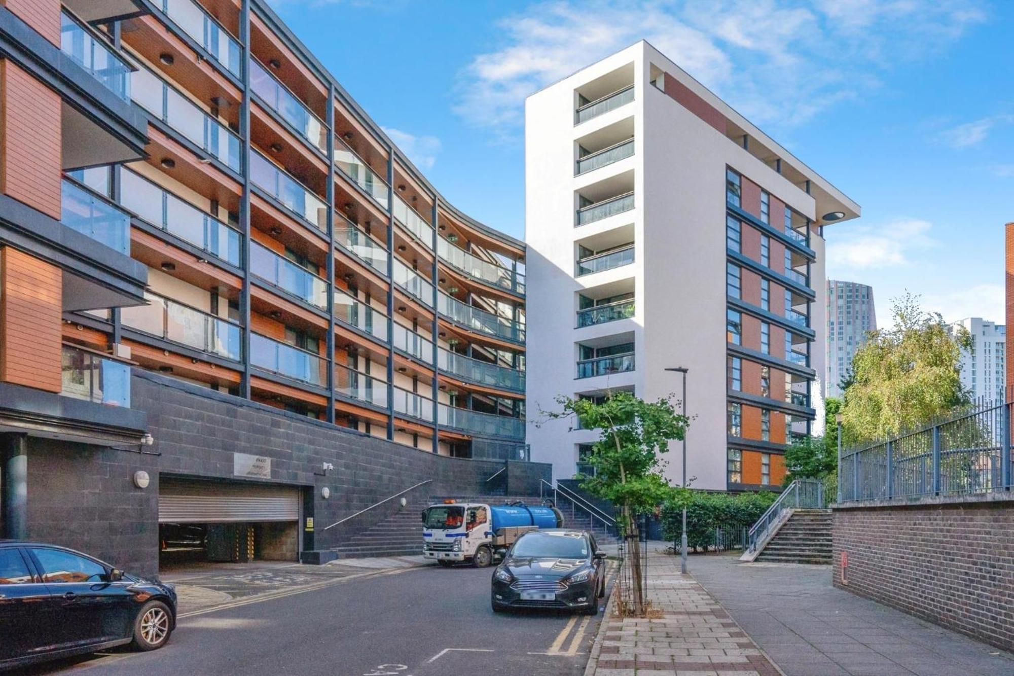 Entire Flat With 2x Bedrooms, 2x Bathrooms And A Big Living In The Olympic Park And Westfield At Stratford Londres