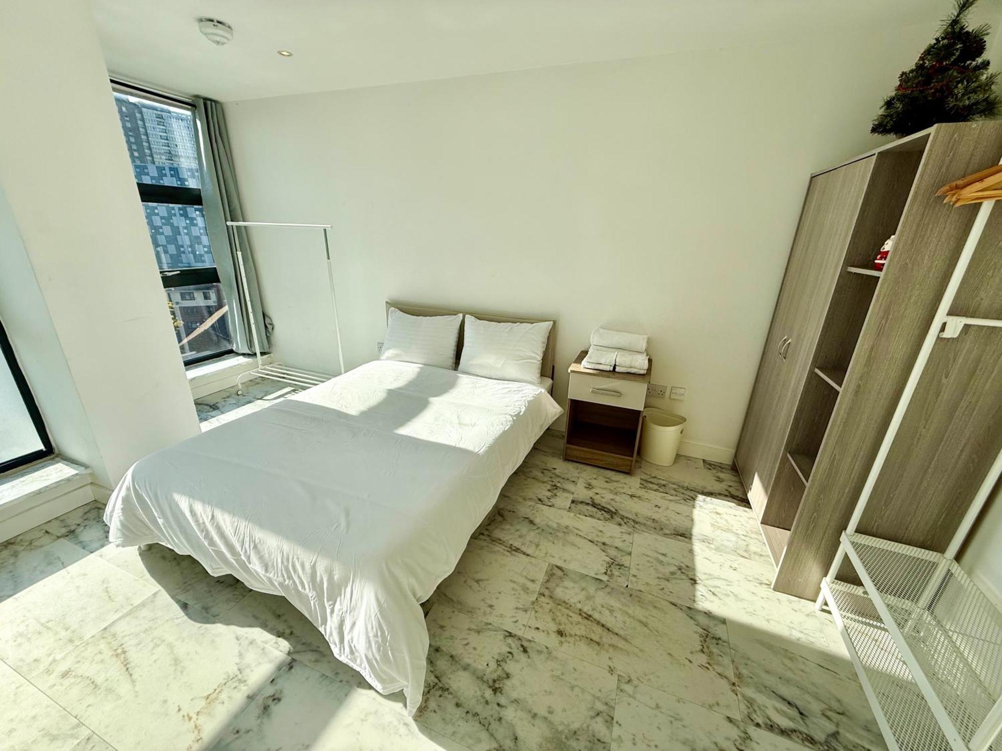 Entire Flat With 2x Bedrooms, 2x Bathrooms And A Big Living In The Olympic Park And Westfield At Stratford